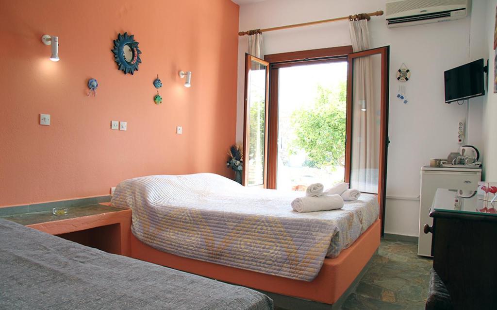 Helios Serifos Livadi  Exterior photo